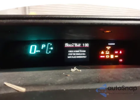 2013 Toyota Prius C Two from USA, damaged, VIN JTDKDTB36D1551622